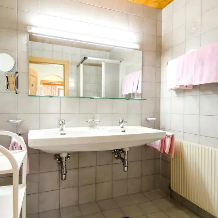 Maashof I By Interhome Daire